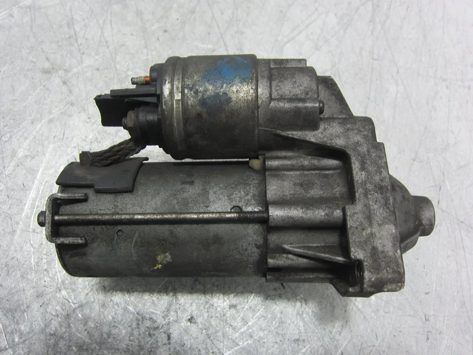 Foto de MOTOR ARRANQUE RENAULT CLIO III referencia 8200836473