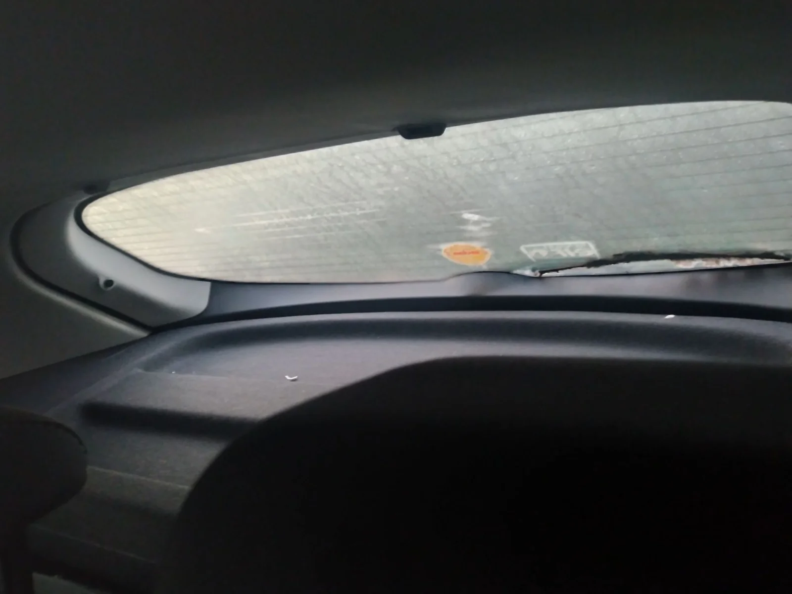 Foto de BANDEJA TRASERA RENAULT MEGANE III BERLINA 5P 1.6 16V CAT (101 CV / 74 KW)