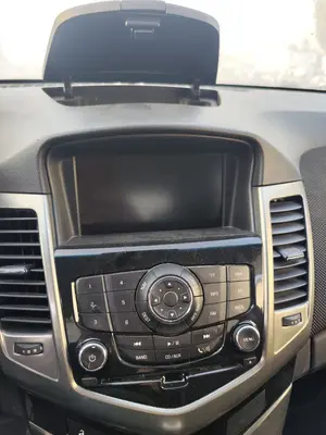 Foto de SISTEMA AUDIO / RADIO CD CHEVROLET CRUZE 2.0 Diesel CAT (163 CV / 120 KW)