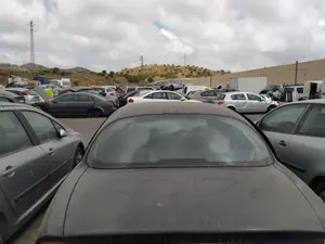 Foto de PORTON TRASERO JAGUAR S-TYPE (03.1999) 4.0 V8 32V CAT (276 CV / 203 KW)