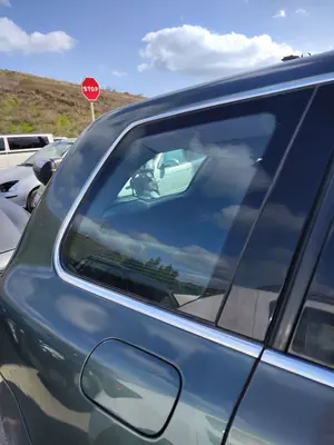 Foto de LUNA CUSTODIA TRASERA DERECHA VOLKSWAGEN TOUAREG (7LA) 2.5 TDI (174 CV / 128 KW)