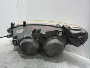 Foto de FARO DERECHO PEUGEOT 307 BREAK / SW (S1)(04.2002) 2.0 HDi CAT (90 CV / 66 KW) referencia 088035 foto 3