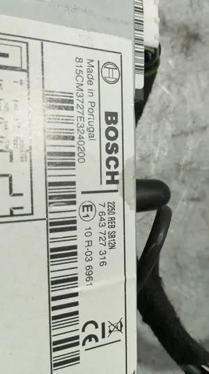 Foto de SISTEMA AUDIO / RADIO CD FIAT III FIORINO (225) 1.3 16V JTD CAT (75 CV / 55 KW) referencia 7643727316 foto 4