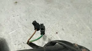 Foto de PIÑA LUCES DERECHA YAMAHA FZ 8 / FAZER8 779 cm3 - 78.1 kW (0 CV / 0 KW) referencia BEB839630000 foto 4