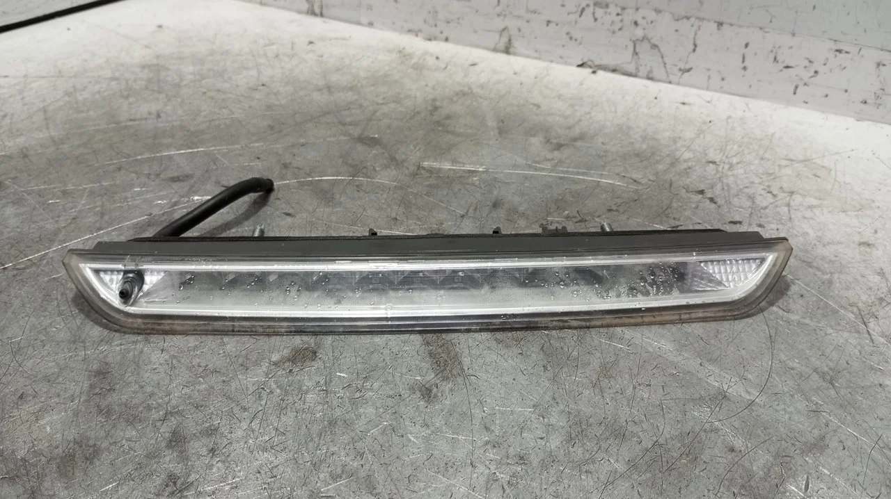 Foto de LUZ CENTRAL DE FRENO PEUGEOT 508 SW 1.6 HDi FAP (112 CV / 82 KW) referencia 9668016380