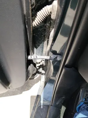 Foto de RETENEDOR PUERTA MAZDA 3 BERLINA (BK) 1.6 16V CAT (105 CV / 77 KW) referencia BP4K-58-270G