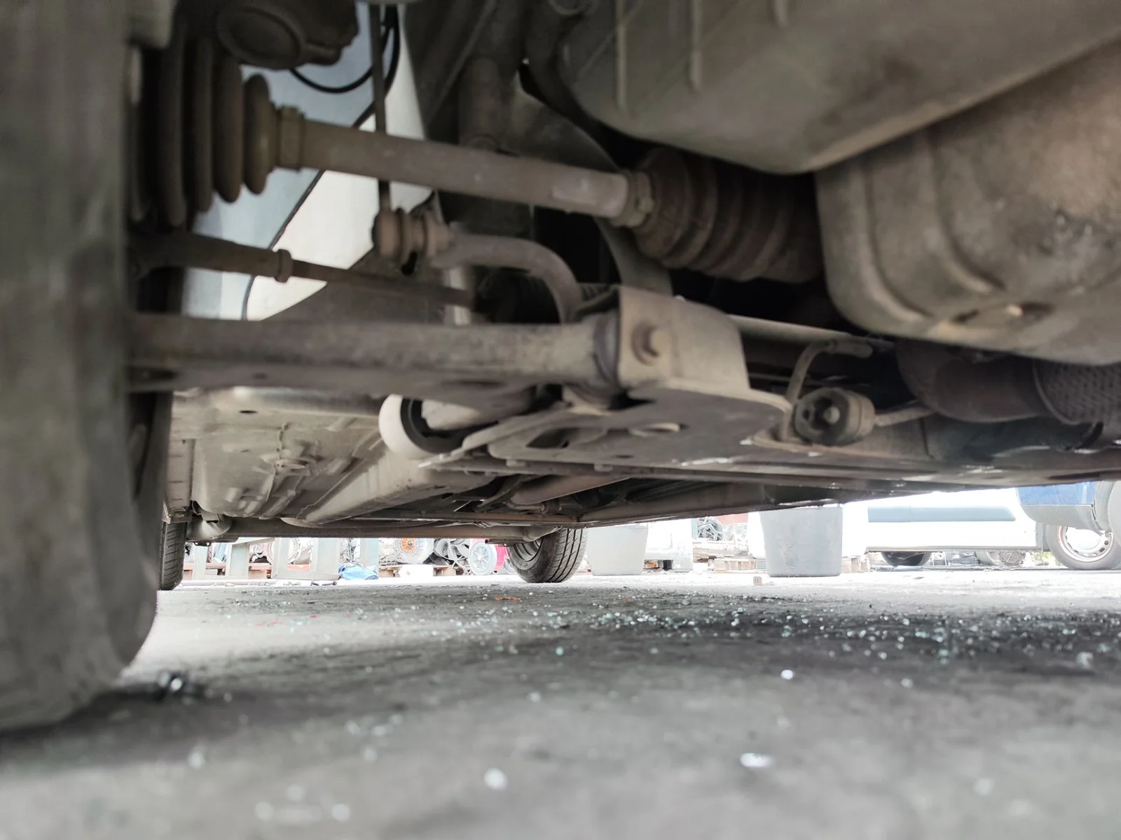 Foto de MANGUETA DELANTERA DERECHA FORD FIESTA (CBK) 1.4 TDCi CAT (68 CV / 50 KW) referencia 1479001