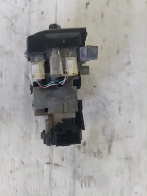 Foto de CONMUTADOR DE ARRANQUE HONDA SH 125I 125 cm3 - 9 kW (12 CV / 9 KW) foto 3
