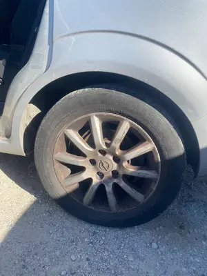 Foto de JUEGO LLANTAS OPEL ZAFIRA B 1.9 CDTI (120 CV / 88 KW)
