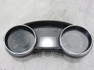 Foto de CUADRO INSTRUMENTOS PEUGEOT 3008 2.0 16V HDi FAP CAT (RHE / DW10CTED4) (150 CV / 110 KW) referencia 9676614680