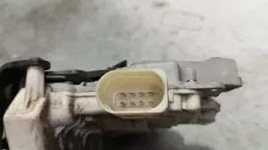 Foto de CERRADURA PUERTA TRASERA IZQUIERDA AUDI A4 AVANT (8E) 1.9 TDI (116 CV / 85 KW) referencia 8E1839015AA foto 4