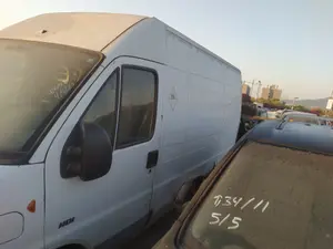 Foto de PUERTA DELANTERA IZQUIERDA PEUGEOT BOXER (330/350) FURGÓN GRAN VOLUMEN BAT.3700MM 2.8 HDI (128 CV / 94 KW) referencia 1610851680