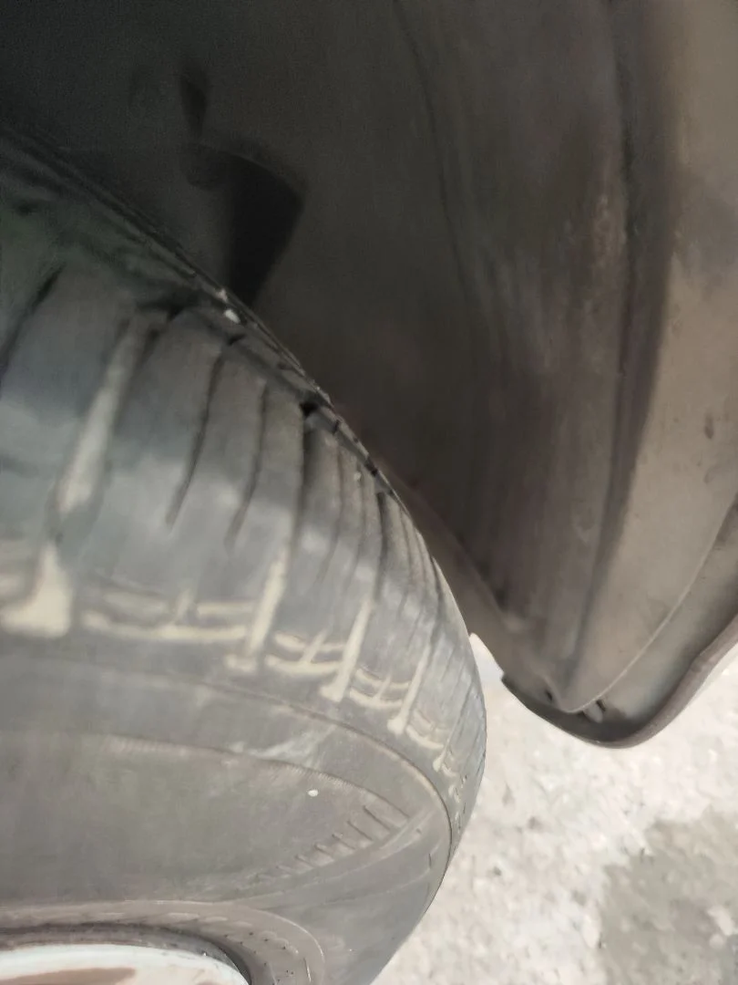 Foto de PASO RUEDA DELANTERO DERECHO OPEL CORSA D 1.3 16V CDTI (75 CV / 55 KW)