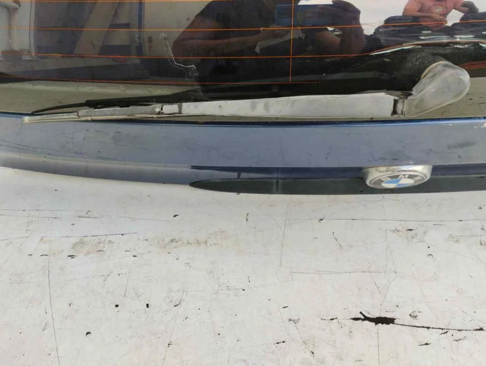 Foto de BRAZO LIMPIA TRASERO BMW SERIE X5 (E53) 3.0 24V CAT (231 CV / 170 KW)