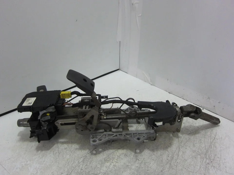 Foto de COLUMNA DIRECCION VOLKSWAGEN GOLF V (1K1)(10.2003) 2.0 TDI (140 CV / 103 KW) referencia 1K1419502AB