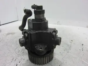 Foto de BOMBA INYECCION OPEL ZAFIRA B referencia 0445010097 foto 5