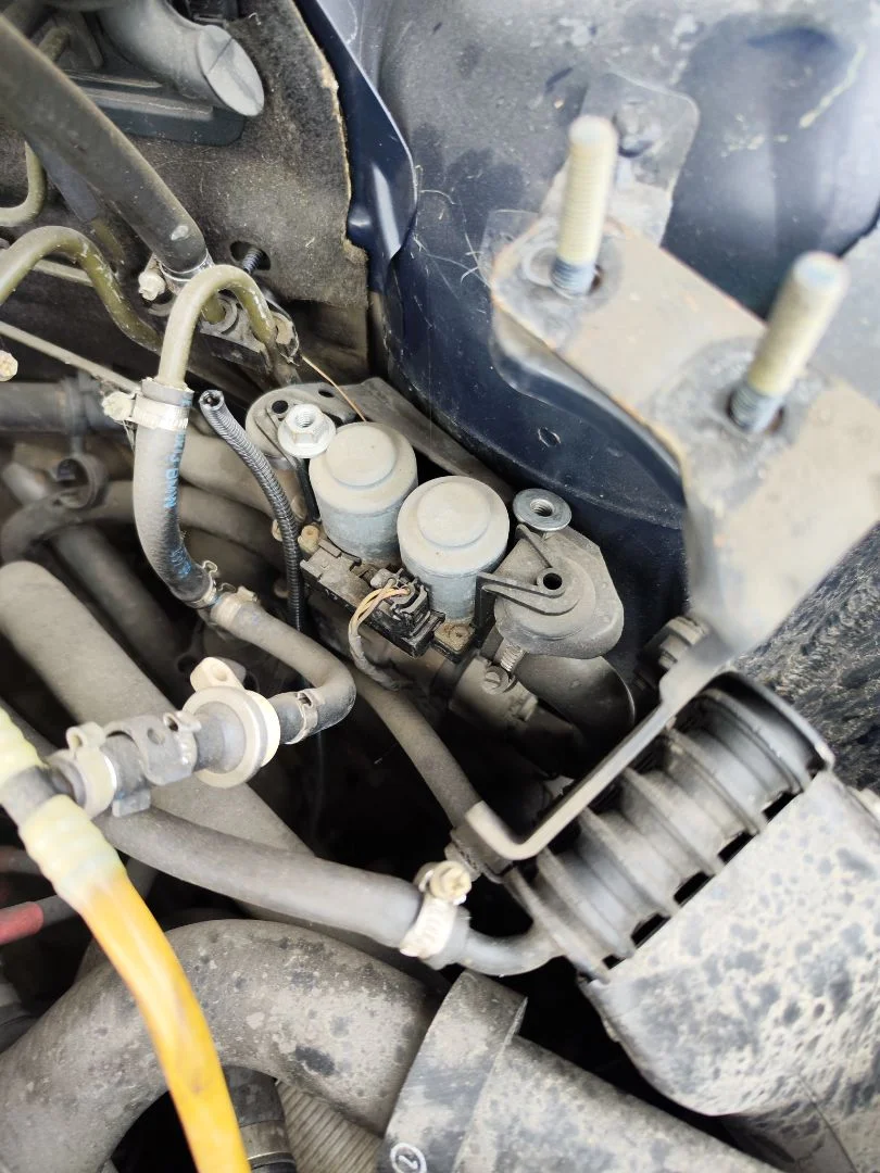 Foto de VALVULA AIRE ADICIONAL BMW SERIE 5 BERLINA (E39) 3.0 24V Turbodiesel CAT (193 CV / 142 KW)