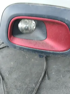 Foto de FARO ANTINIEBLA IZQUIERDO CITROEN C4 CACTUS 1.2 12V VTi (82 CV / 60 KW) referencia 9675450980