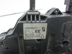 Foto de CERRADURA PUERTA DELANTERA IZQUIERDA OPEL CORSA D 1.3 16V CDTI (75 CV / 55 KW) referencia 13258271 foto 2