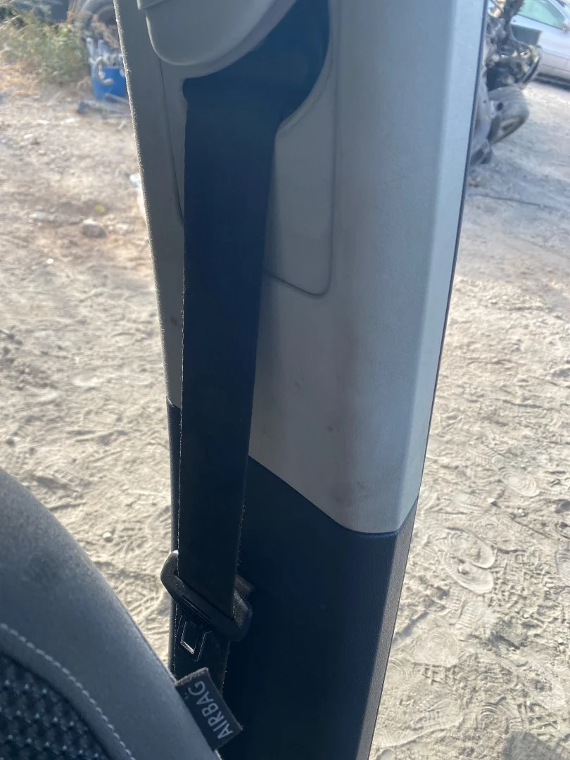 Foto de CINTURON SEGURIDAD DELANTERO IZQUIERDO VOLKSWAGEN TOURAN (1T3) 1.6 TDI DPF (105 CV / 77 KW)