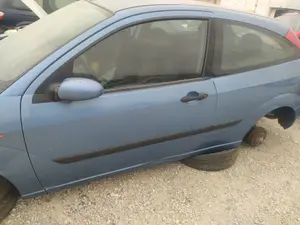 Foto de LUNA CUSTODIA TRASERA IZQUIERDA FORD FOCUS BERLINA (CAK) 1.8 TDDI Turbodiesel CAT (90 CV / 66 KW)