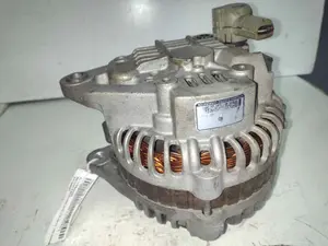 Foto de ALTERNADOR MAZDA 6 BERLINA (GG) 2.0 Diesel CAT (143 CV / 105 KW) referencia A3TB6581 foto 2