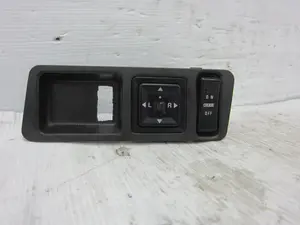 Foto de NO IDENTIFICADO MITSUBISHI L200 (K70) 2.5 Turbodiesel (99 CV / 73 KW) referencia MB6047