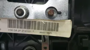Foto de AIRBAG DELANTERO IZQUIERDO PEUGEOT 206 1.4 16V CAT (KFU / ET3J4) (88 CV / 65 KW) referencia 96441166ZR foto 2