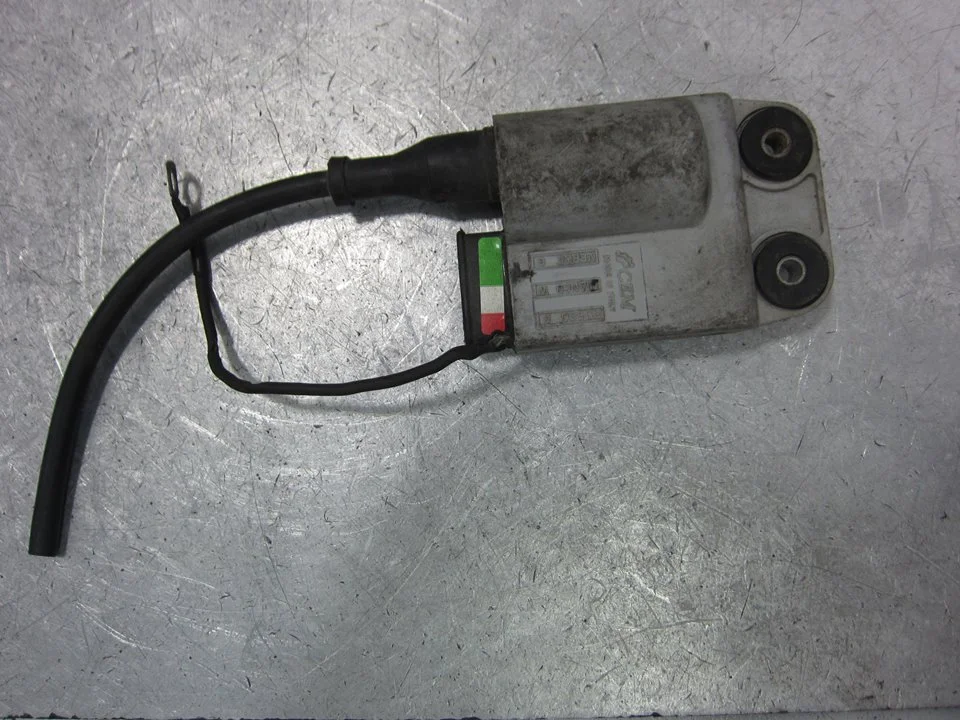 Foto de BOBINA ENCENDIDO PIAGGIO (VESPA) ZIP