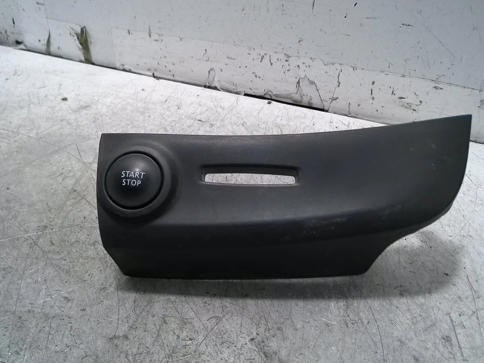 Foto de MANDO START/ STOP RENAULT CLIO IV GRANDTOUR 0.9 Energy (90 CV / 66 KW) referencia 285J02624R