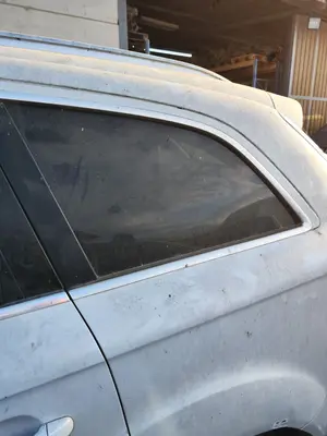 Foto de LUNA CUSTODIA TRASERA IZQUIERDA AUDI Q7 (4L) 3.0 V6 24V TDI (233 CV / 171 KW)