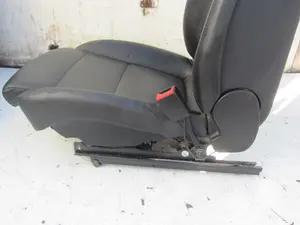 Foto de JUEGO ASIENTOS COMPLETO PORSCHE PANAMERA (TIPO 970) referencia 97052257203 foto 17