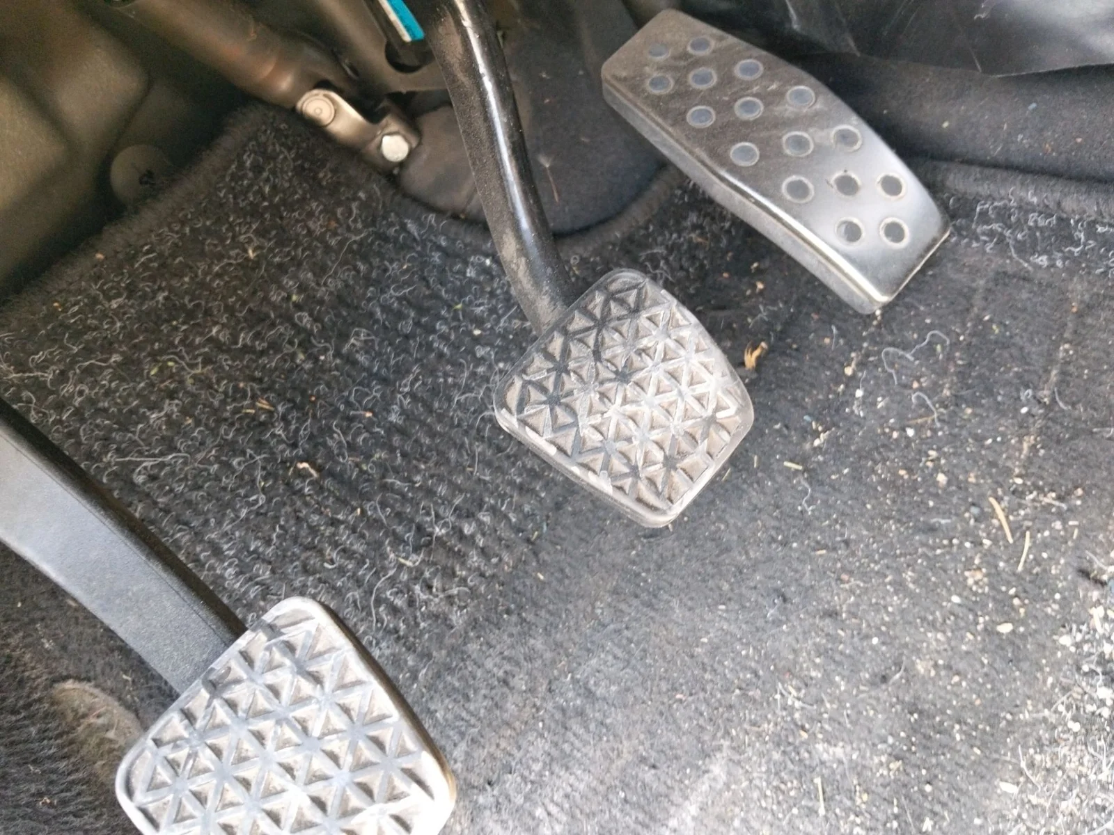 Foto de PEDAL FRENO OPEL ASTRA H GTC 1.9 CDTI (120 CV / 88 KW)