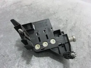 Foto de CAJA RELES / FUSIBLES PORSCHE MACAN (95BA) referencia 95B937517B foto 3