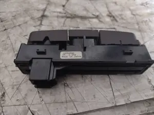 Foto de MANDO MULTIFUNCION OPEL INSIGNIA BERLINA 2.0 16V CDTI (160 CV / 118 KW) referencia 13324595 foto 2