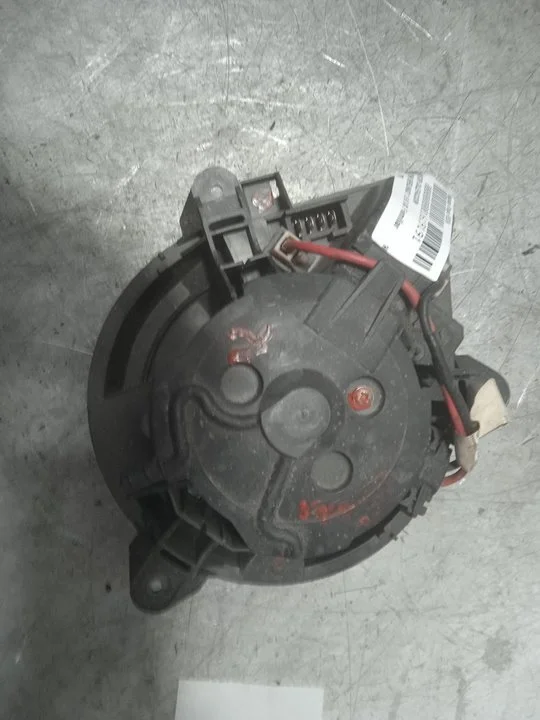 Foto de MOTOR CALEFACCION CITROEN BERLINGO 1.9 Diesel (69 CV / 51 KW) referencia M49030668Q
