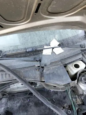 Foto de BRAZO LIMPIA DELANTERO IZQUIERDO OPEL CORSA C 1.2 16V CAT (Z 12 XE / LW4) (75 CV / 55 KW)