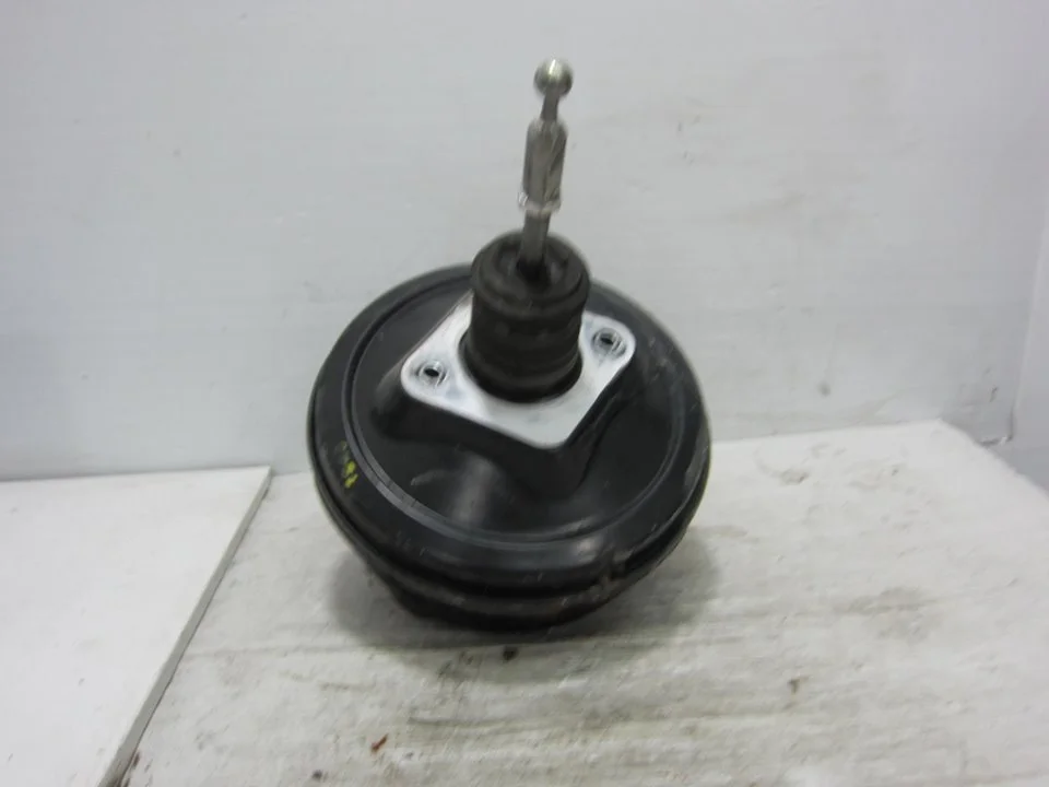 Foto de SERVOFRENO AUDI A6 BERLINA (4F2) 4.2 V8 40V (335 CV / 246 KW) referencia 4F0612105G
