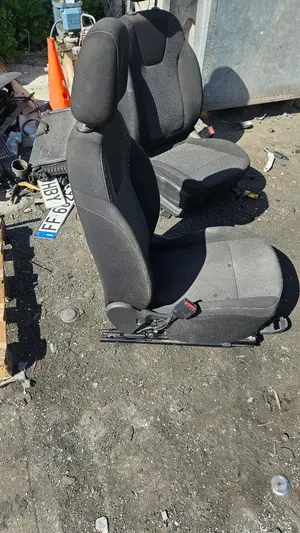 Foto de ASIENTO DELANTERO IZQUIERDO OPEL CROSSLAND X 1.2 (110 CV / 81 KW) foto 3