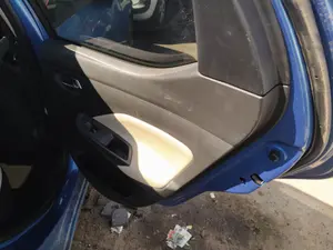 Foto de GUARNECIDO PUERTA TRASERA DERECHA NISSAN MICRA (K14) 0.9 CAT (90 CV / 66 KW) referencia 829005FA1E