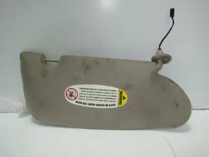 Foto de PARASOL IZQUIERDO CHRYSLER PT CRUISER 2.0 16V CAT (141 CV / 104 KW) foto 2