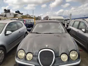 Foto de CAPO JAGUAR S-TYPE (03.1999) 4.0 V8 32V CAT (276 CV / 203 KW)