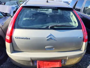Foto de PORTON TRASERO CITROEN C4 BERLINA 1.6 16V HDi (90 CV / 66 KW) foto 1