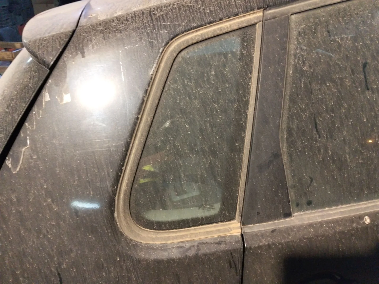 Foto de LUNA CUSTODIA TRASERA DERECHA VOLKSWAGEN POLO IV (9N1)