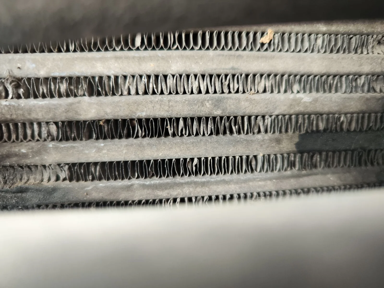 Foto de INTERCOOLER RENAULT CLIO III 1.5 dCi Diesel CAT (86 CV / 63 KW)