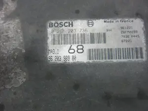 Foto de CENTRALITA MOTOR UCE PEUGEOT 106 (S1)(08.1991) 1.1 (60 CV / 44 KW) referencia 9620398980 foto 2