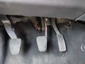 Foto de PEDAL FRENO FORD FIESTA (CNN) 1.5 TDCi CAT (75 CV / 55 KW) referencia 2107407
