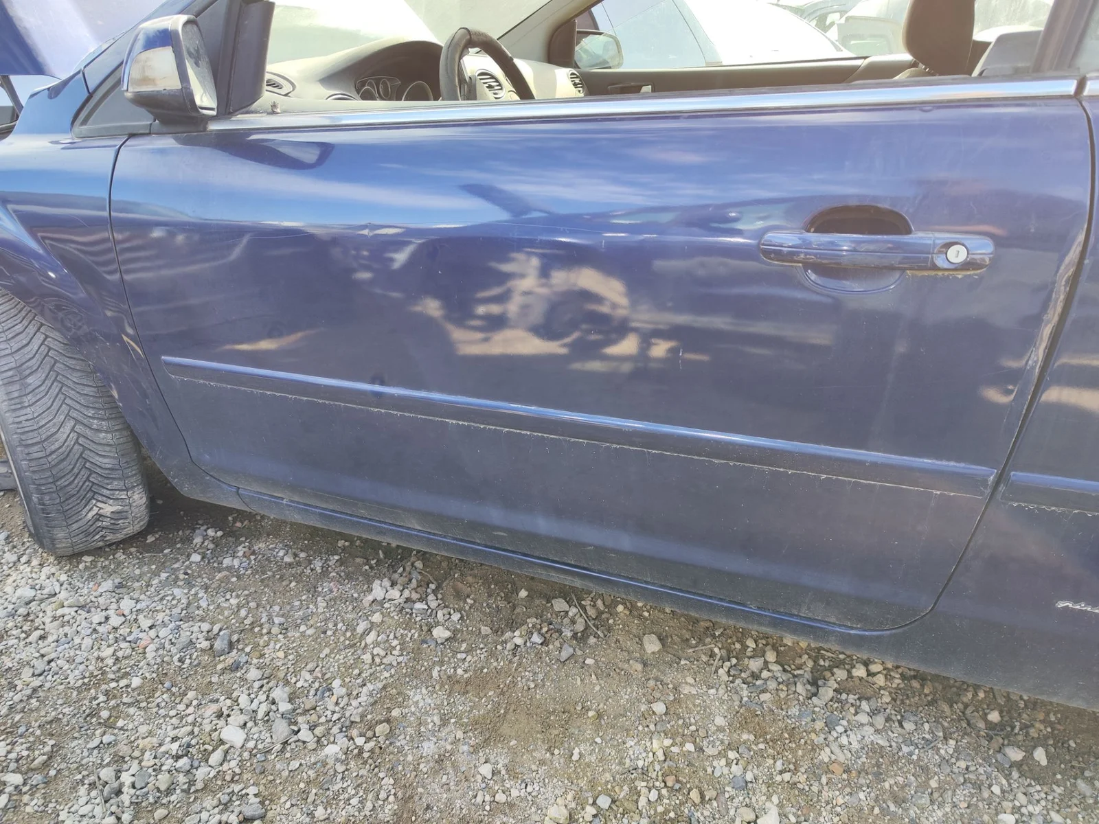 Foto de PUERTA DELANTERA IZQUIERDA FORD FOCUS CABRIO (CA5) 2.0 TDCi CAT (136 CV / 100 KW)