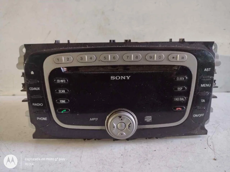 Foto de SISTEMA AUDIO / RADIO CD FORD FOCUS C-MAX (CAP)(2003) 1.8 TDCi Turbodiesel CAT (116 CV / 85 KW) referencia VP6M2F18C821