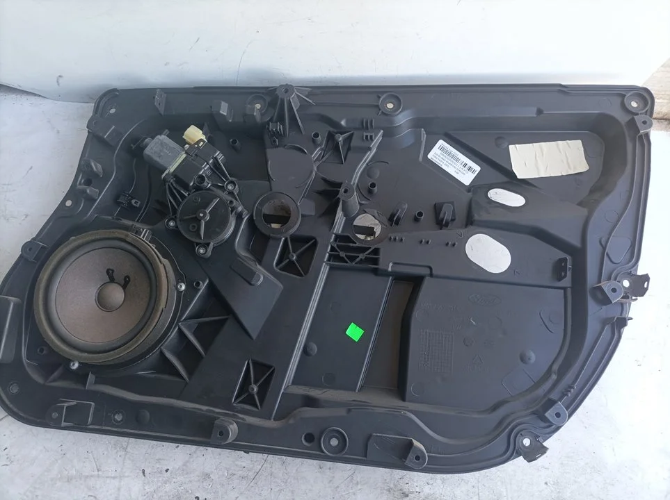 Foto de ELEVALUNAS DELANTERO DERECHO FORD FIESTA (CB1) referencia 8A61A045H16